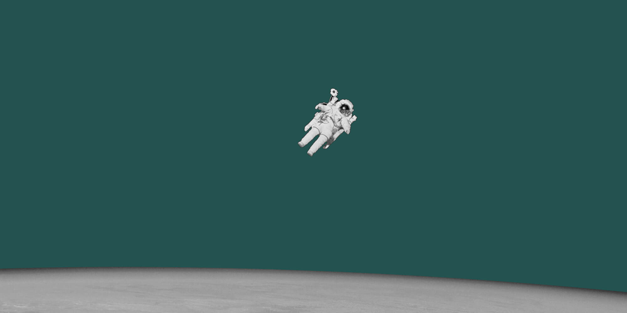Lone astronaut