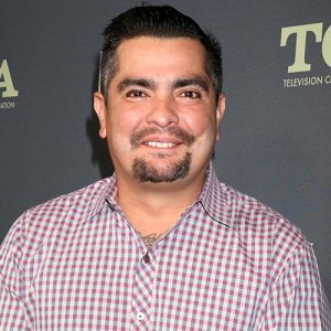 Aarón Sánchez, Hispanic celebrity in addiction recovery