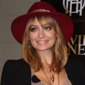 Nicole Richie, Hispanic celebrity in addiction recovery