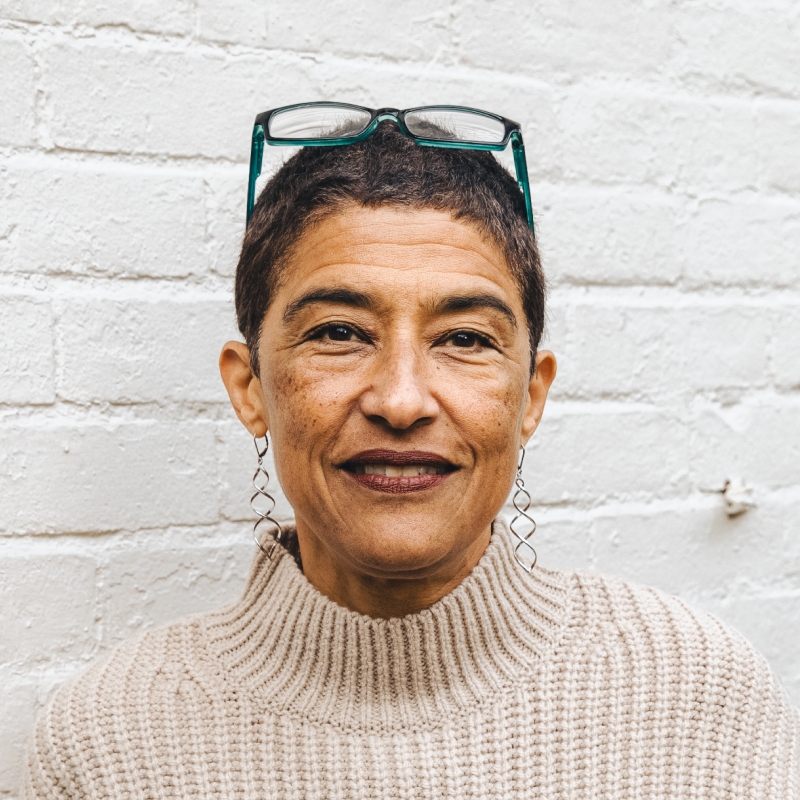 woman-glasses