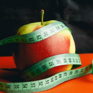 apple-with-tape-measure
